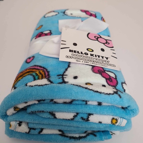 Sanrio Hello Kitty pattern set of 2 hand towels 100% Cotton NWT - Picture 3 of 11